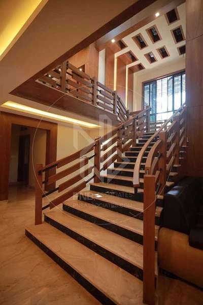 Ceiling, Lighting, Staircase Designs by Architect PNB ASSOCIATES, Malappuram | Kolo