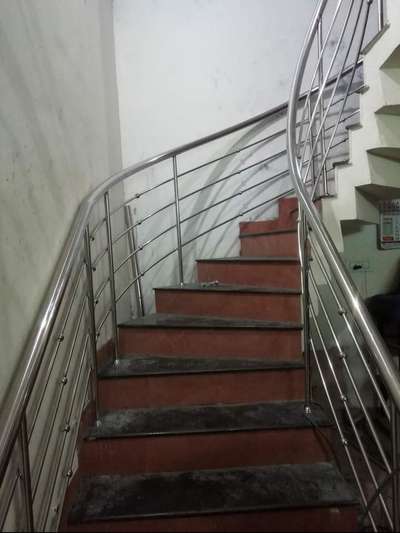 Staircase Designs by Architect Binu H, Thiruvananthapuram | Kolo
