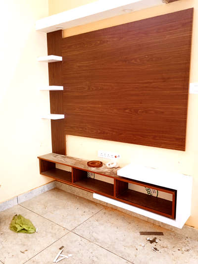 Living, Storage Designs by Carpenter Abhilashm Abhilashm, Thiruvananthapuram | Kolo