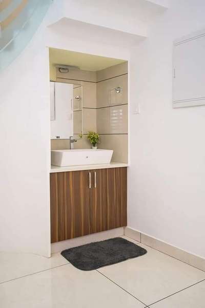 Bathroom Designs by Contractor Thomas Mathew, Pathanamthitta | Kolo