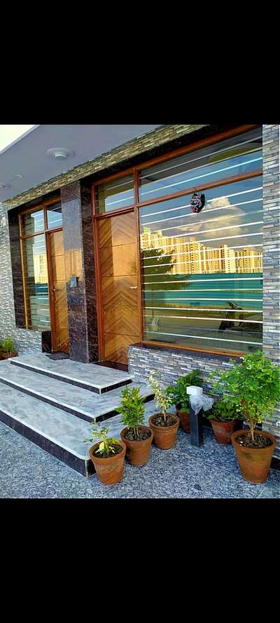 Exterior Designs by Carpenter Tasleem saife Tasleem, Hapur | Kolo
