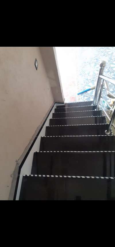 Staircase Designs by Contractor sahrukh shaikh, Dewas | Kolo