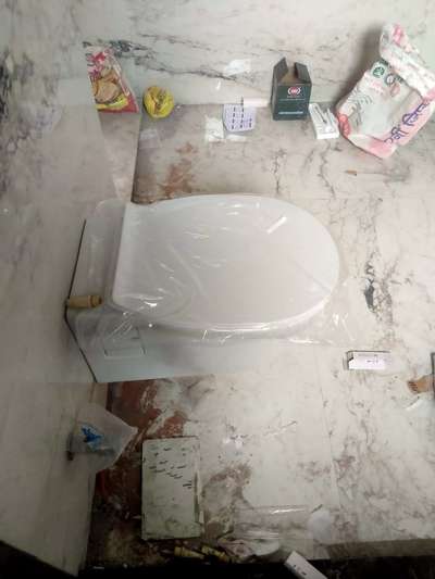 Bathroom Designs by Plumber Ramesh basantia, Gurugram | Kolo