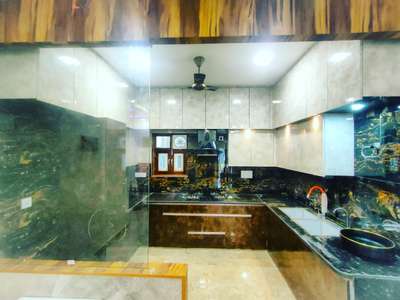 Kitchen, Storage Designs by Contractor Archit Tyagi, Delhi | Kolo