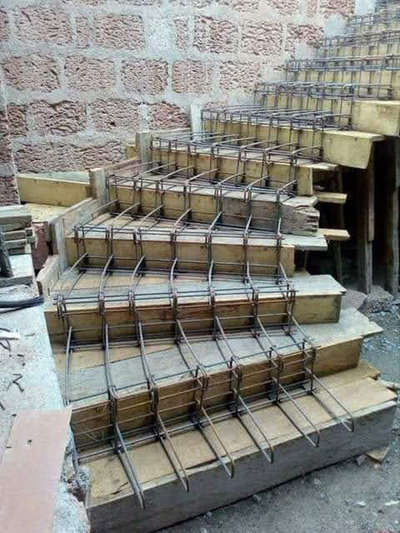 Staircase Designs by Civil Engineer Dharmender Sharma , Delhi | Kolo