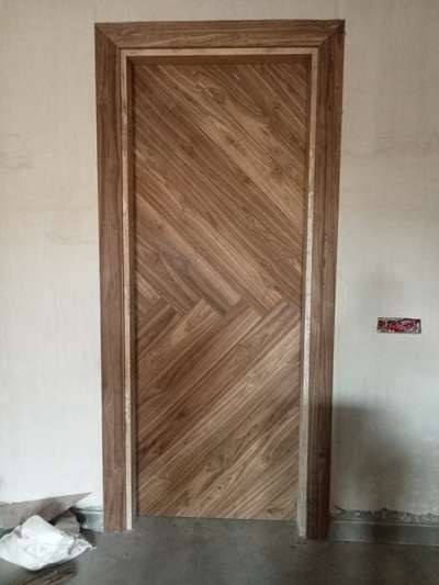 Door Designs by Carpenter Sandeep contrcter Sk, Panipat | Kolo