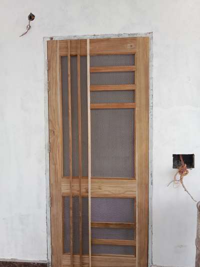 Door Designs by Carpenter m sharif msharif, Sonipat | Kolo