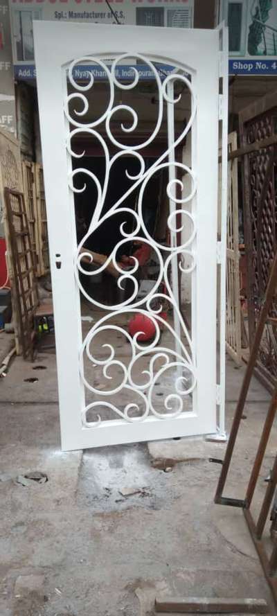 Door Designs by Fabrication & Welding Yusuf Saifi, Gautam Buddh Nagar | Kolo