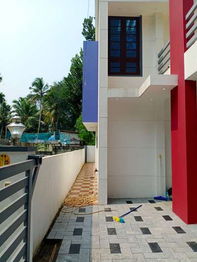 Flooring, Wall Designs by Architect Rajagopal Nair, Pathanamthitta | Kolo