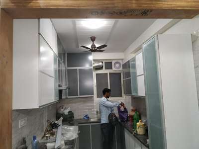 Kitchen, Storage Designs by Building Supplies Mohd Irfan irfan, Delhi | Kolo