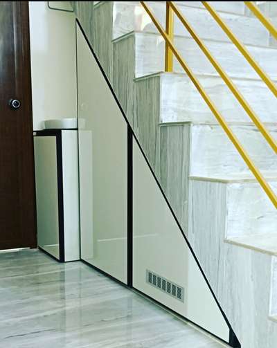 Flooring, Storage, Staircase Designs by Carpenter PM INTERIOR, Wayanad | Kolo