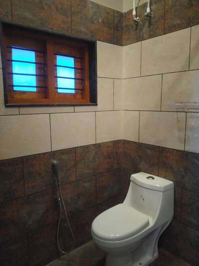 Bathroom Designs by Civil Engineer Reji Nald, Thiruvananthapuram | Kolo