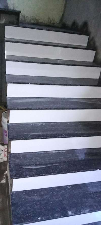 Staircase Designs by Flooring shahrukh patel, Dewas | Kolo