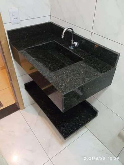 Bathroom Designs by Flooring Ridaan Bhati, Ghaziabad | Kolo