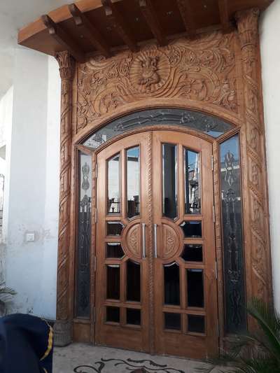 Door Designs by Contractor Rajharan Chaudhary, Delhi | Kolo