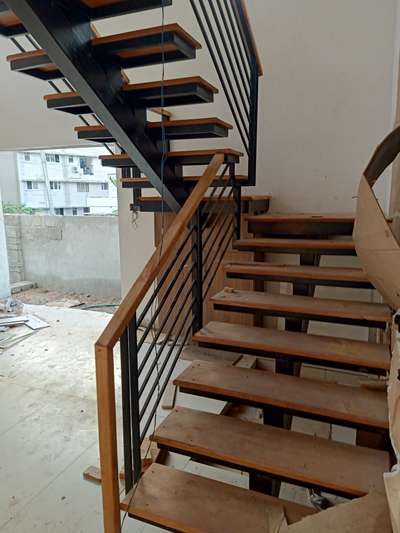 Staircase Designs by Contractor sakeer- Ibrahim k a, Ernakulam | Kolo