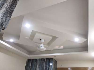 Ceiling, Lighting Designs by Contractor Abhay pandey, Delhi | Kolo
