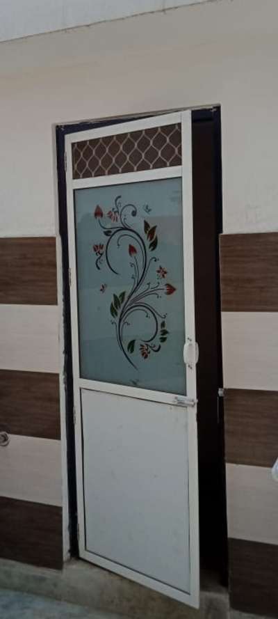 Door Designs by Carpenter praveen kumar, Ghaziabad | Kolo