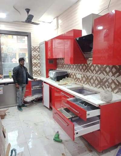 Kitchen, Storage Designs by Contractor Faruk Khan, Faridabad | Kolo