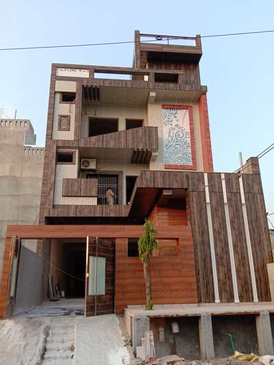 Exterior Designs by Contractor Manish Sharma, Delhi | Kolo