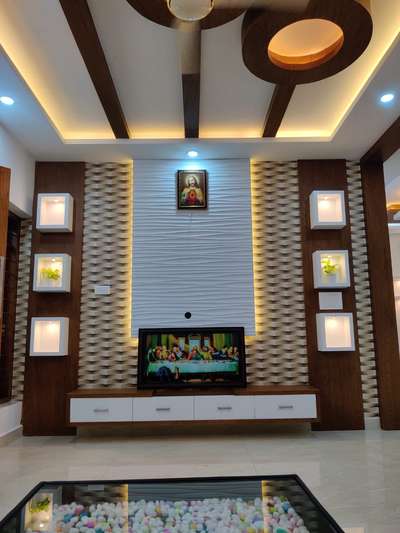 Wall, Lighting, Ceiling Designs by Contractor Vineesh Vineesh, Ernakulam | Kolo