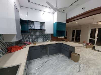 Kitchen, Storage Designs by Interior Designer Parveen  Kuchhal, Delhi | Kolo