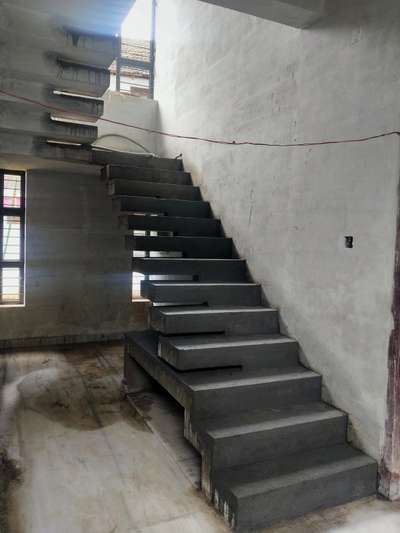 Staircase Designs by Contractor Porticade Engineering  Contracting, Kozhikode | Kolo