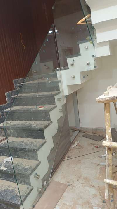 Staircase Designs by Interior Designer Vijay glass Decor, Gurugram | Kolo