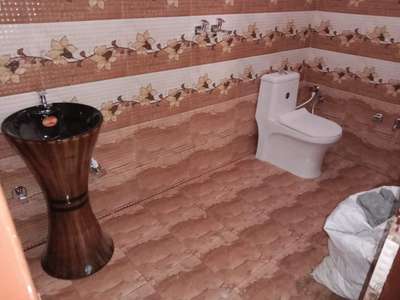 Bathroom Designs by Plumber RAJU  DONGRE , Bhopal | Kolo