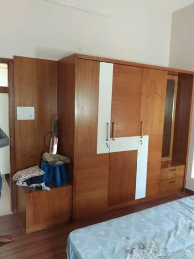 Storage, Bedroom Designs by Carpenter ഹിന്ദി Carpenters  99 272 888 82, Ernakulam | Kolo