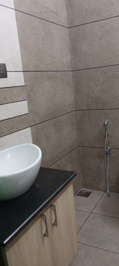 Bathroom Designs by Flooring VIPIN vbi, Alappuzha | Kolo