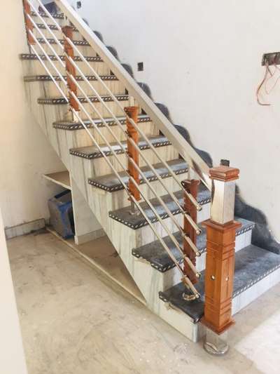 Staircase Designs by Interior Designer Sakeer Kunnath, Malappuram | Kolo