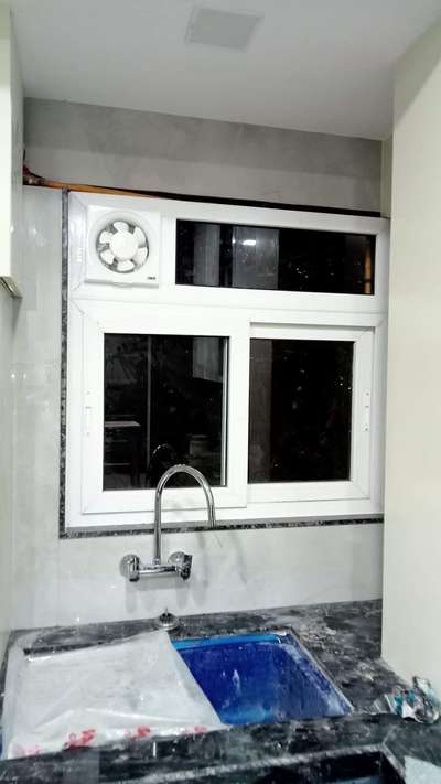 Window, Bathroom Designs by Interior Designer Vikas Baisoya, Faridabad | Kolo