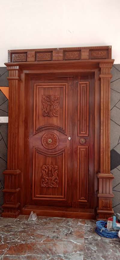Door Designs by Carpenter vipin murali, Alappuzha | Kolo
