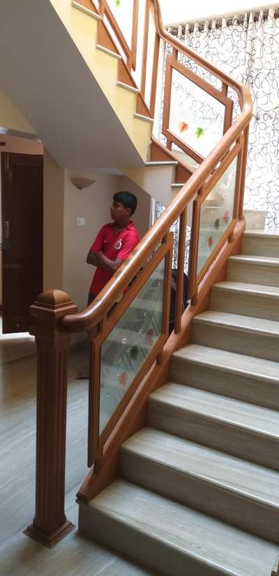 Staircase Designs by Carpenter manoj tb, Thrissur | Kolo