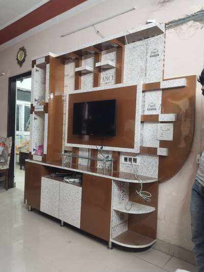 Living, Storage Designs by Contractor contactar Mushahid ali, Delhi | Kolo