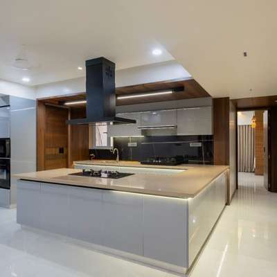 Kitchen, Lighting, Storage Designs by Contractor HOMSYN  interiors , Delhi | Kolo