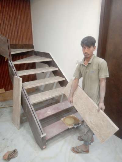 Staircase Designs by Contractor Tausif ch, Delhi | Kolo