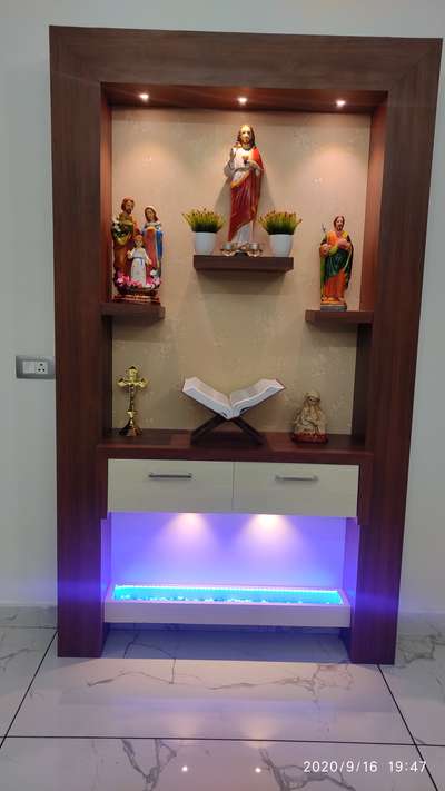 Lighting, Prayer Room, Storage Designs by Carpenter renjith  mohanan , Idukki | Kolo