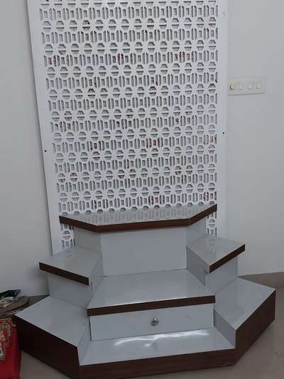 Storage, Prayer Room Designs by Building Supplies juneja juneja, Gurugram | Kolo