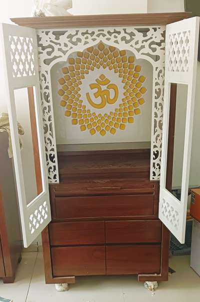 Prayer Room Designs by Painting Works Kush Kumar, Indore | Kolo