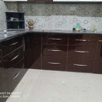 Kitchen, Storage Designs by Carpenter Abdul rehamn Rehman, Bhopal | Kolo