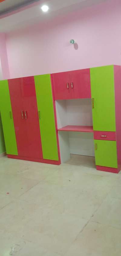 Storage Designs by Carpenter suhail khan, Faridabad | Kolo