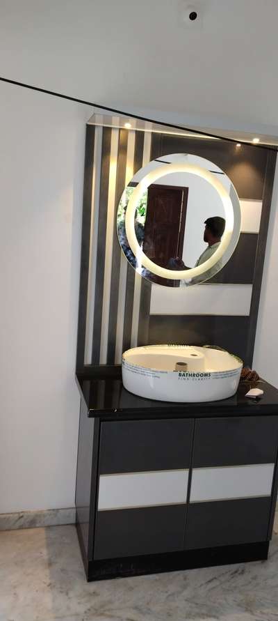 Bathroom Designs by Fabrication & Welding Rinshad Rinshad, Wayanad | Kolo
