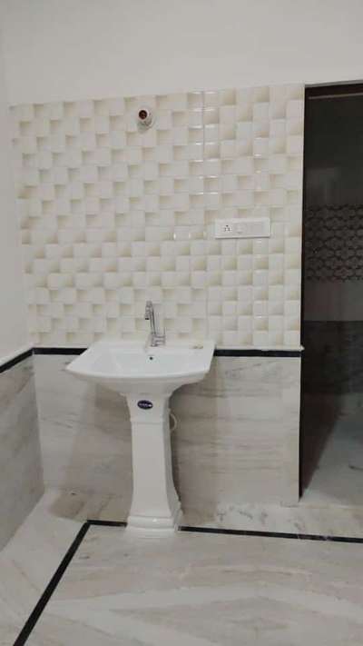 Bathroom Designs by Plumber Navrat Mali, Jodhpur | Kolo