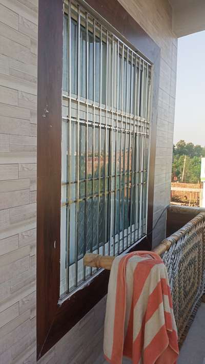 Wall, Window Designs by Building Supplies faheem alam, Ghaziabad | Kolo