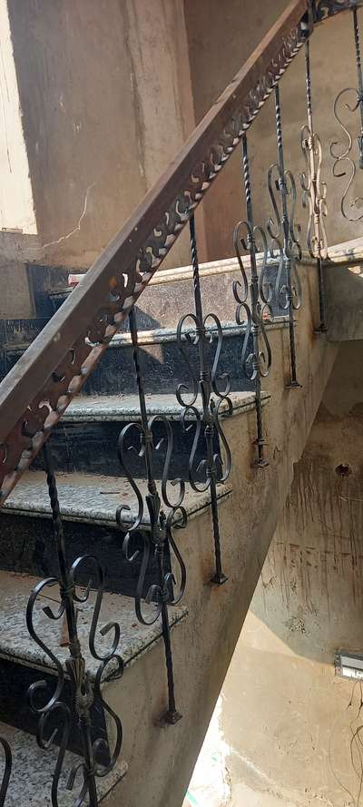 Staircase Designs by Contractor Samir  bhatia, Gurugram | Kolo
