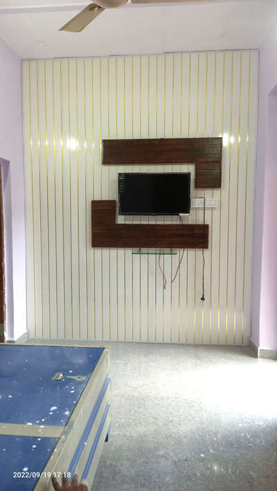 Furniture, Storage, Bedroom Designs by Contractor aameen shaikh, Dewas | Kolo