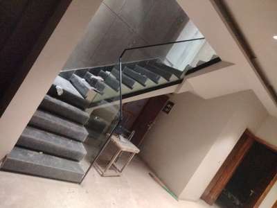 Staircase Designs by Glazier Aadil Khan, Delhi | Kolo