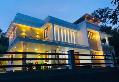 Exterior, Lighting Designs by Civil Engineer Rohit  Raj, Kottayam | Kolo